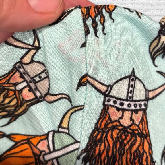 Dreamiere Bamboo Short Sleeve Romper 2/3T Viking Print Bearded Helmets *Play* - Picture 5 of 9